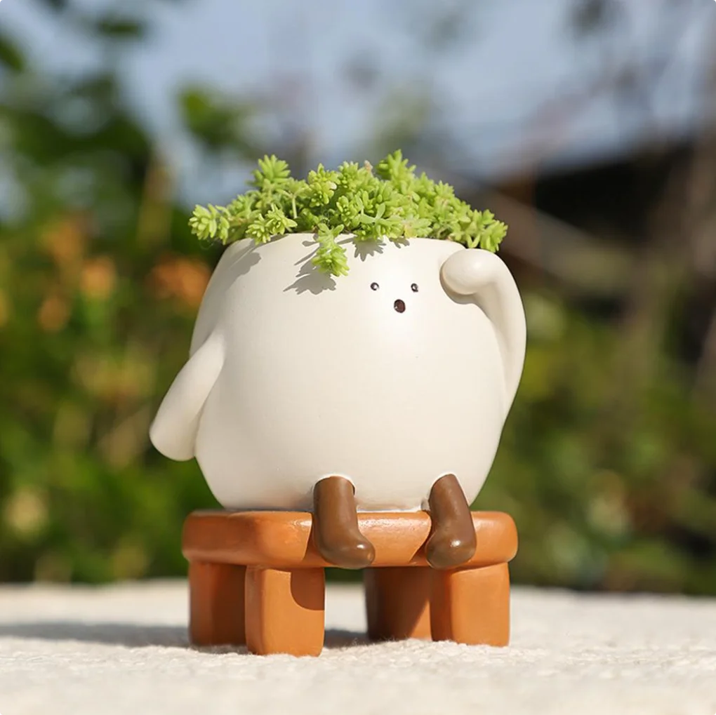 1PC Cute Round Face Sitting Flower Pot - Resin Flower Pot for Succulents, Home Desk Decoration, Flower Pot Decoration Craft