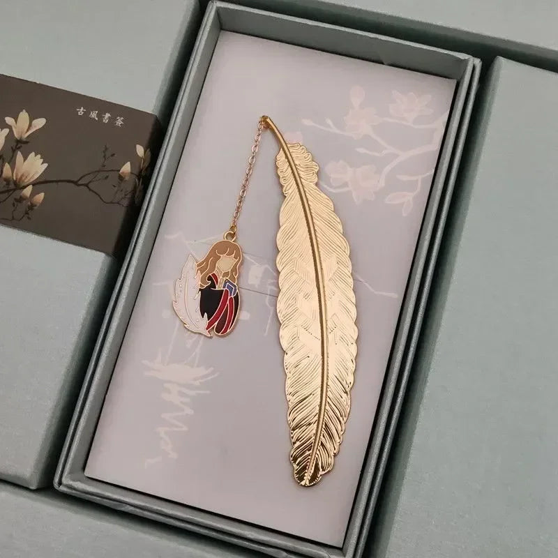 Harried Potter Exquisite Bookmark Gold Feather Snitch Hogwarts Hufflepuff Ravenclaw Slytherin Gryffindor Pendant Tassel Bookmark